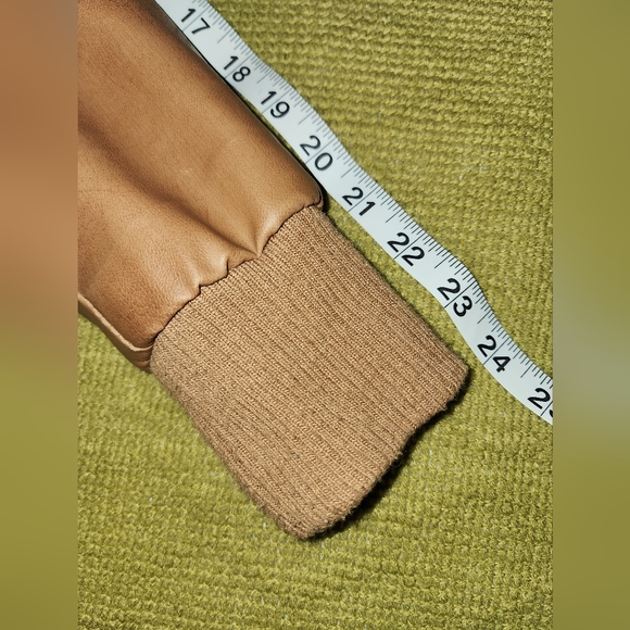 Hooded Jacket - Picture 12 of 16